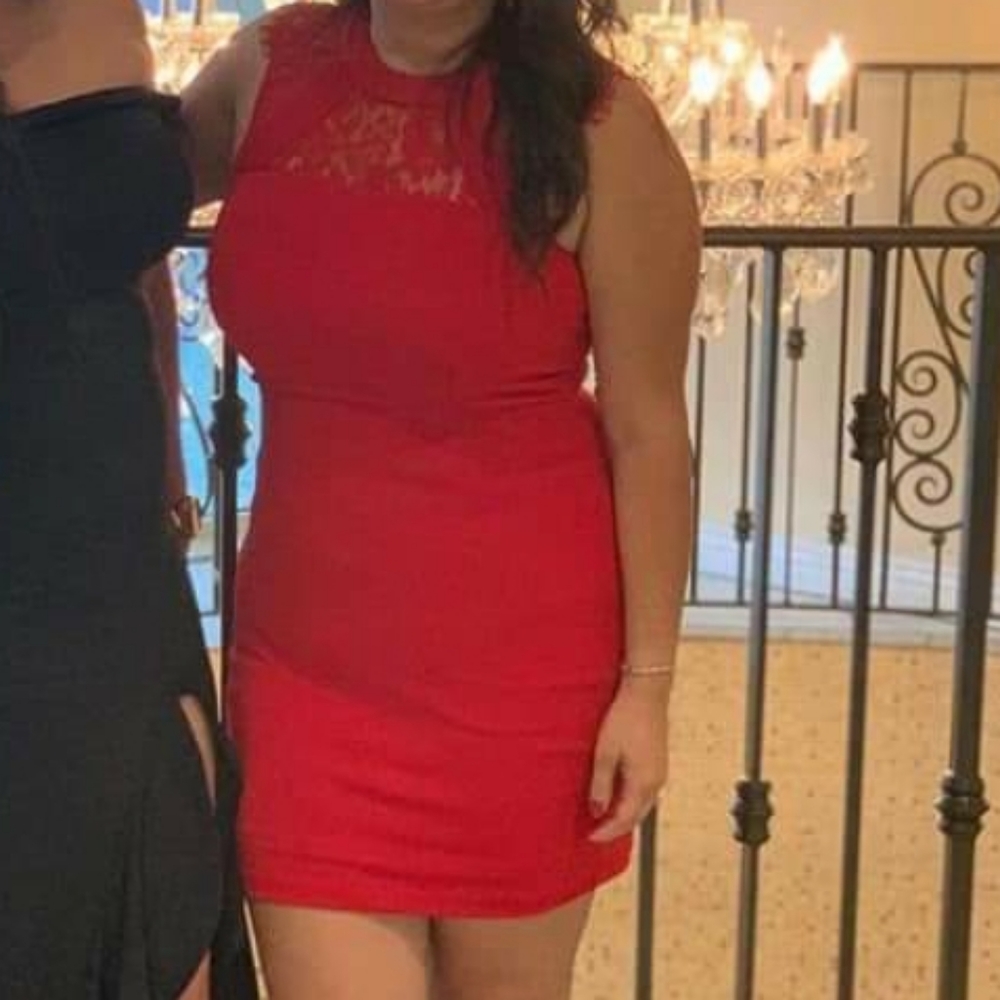 💚Express Little Red Lace dress